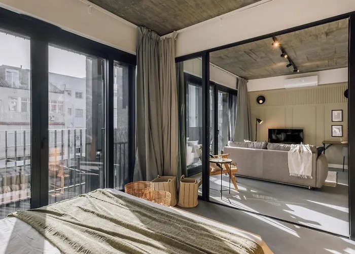 Tavares - 1 Bedroom Balcony In Santo Antonio * Lisboa