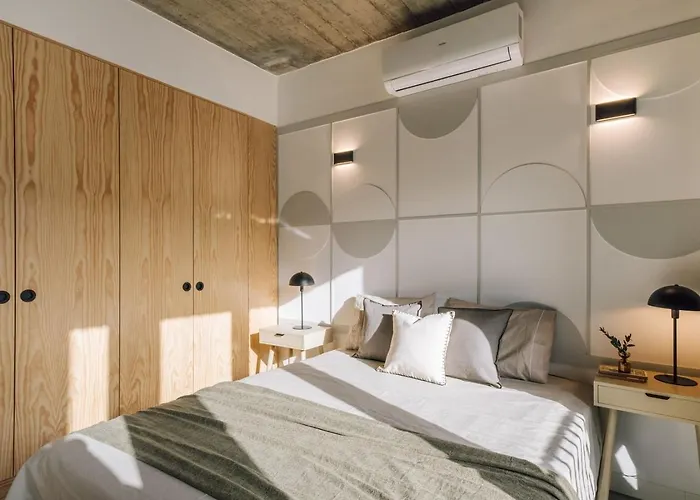 Tavares - 1 Bedroom Balcony In Santo Antonio