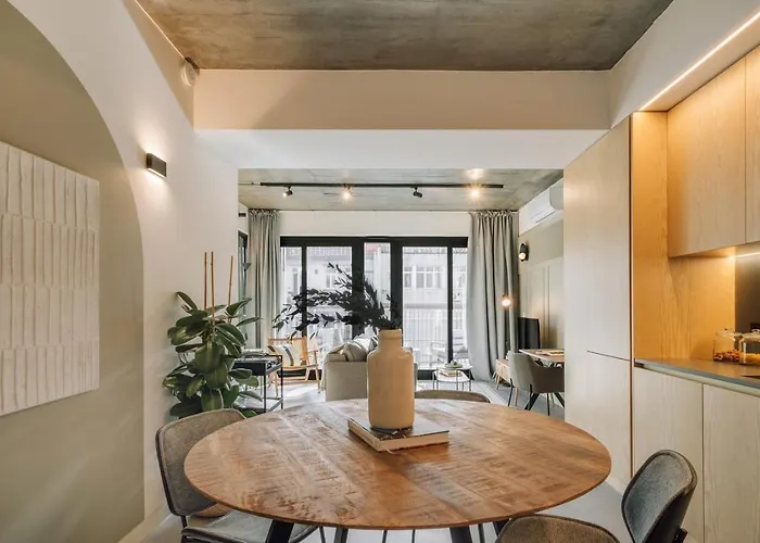 Tavares - 1 Bedroom Balcony In Santo Antonio شقة Lisboa